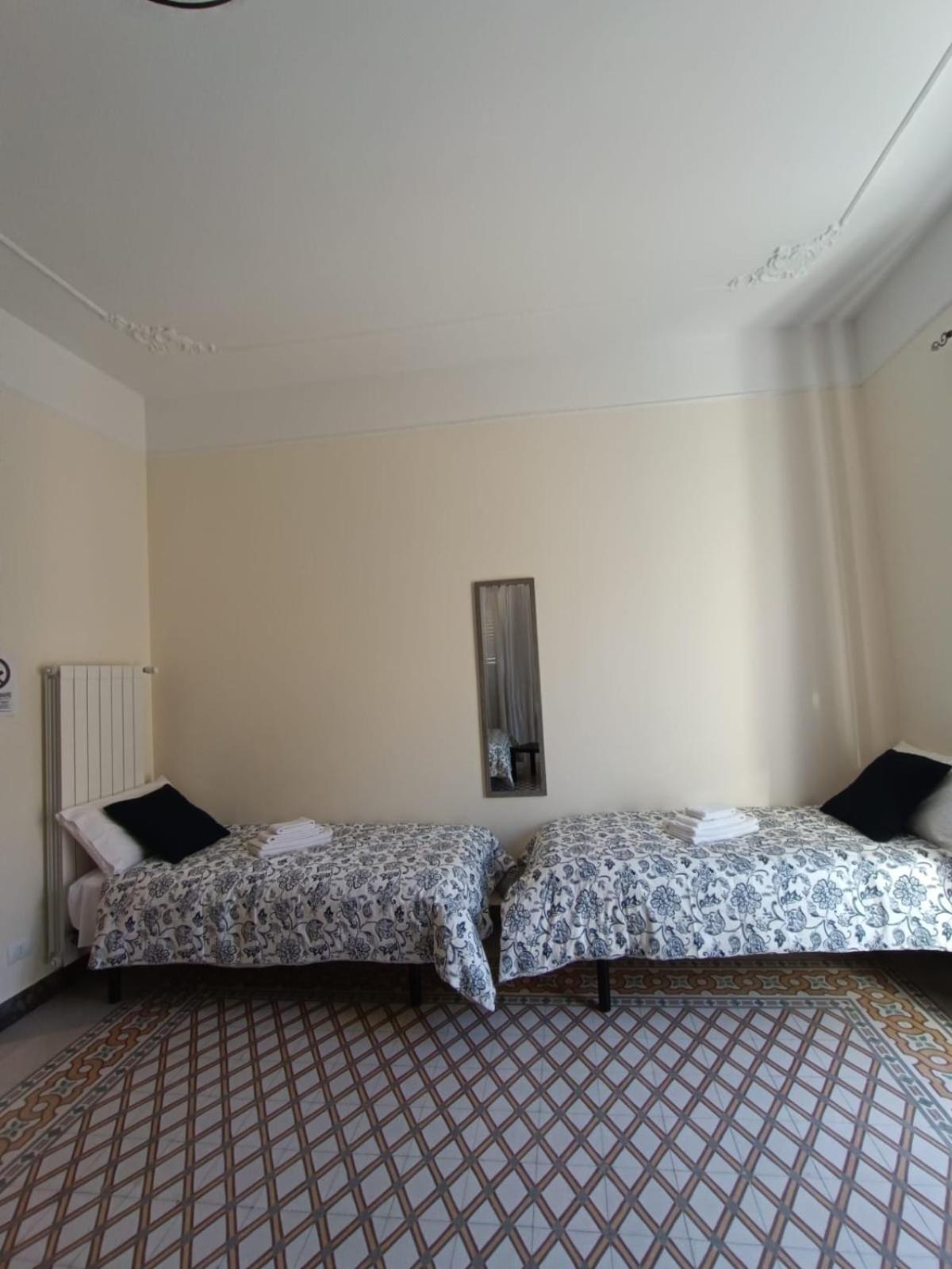Room Sixty One Палермо Экстерьер фото