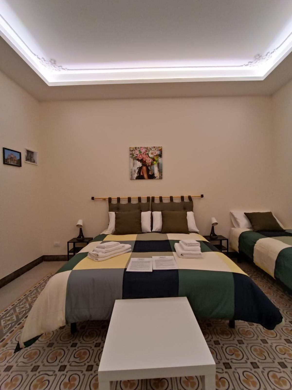 Room Sixty One Палермо Экстерьер фото