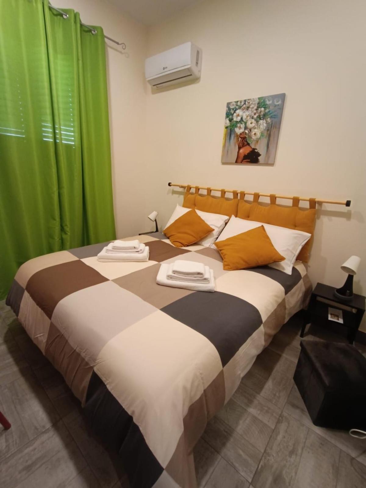 Room Sixty One Палермо Экстерьер фото